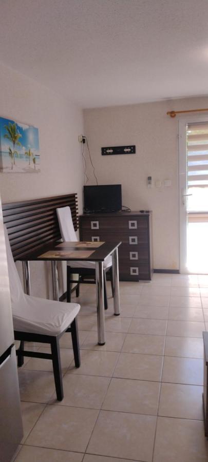 Pokoje Goscinne-Kwatera U Evy Swarzewo Extérieur photo