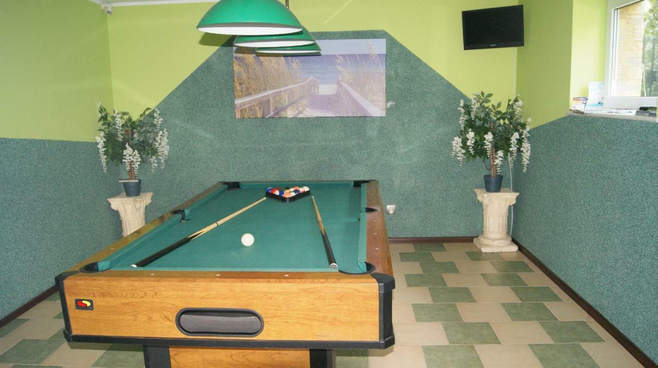 Pokoje Goscinne-Kwatera U Evy Swarzewo Extérieur photo